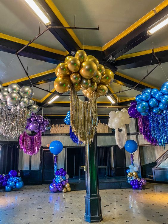 Por que os balões personalizados são a melhor opção para decoração de Carnaval?